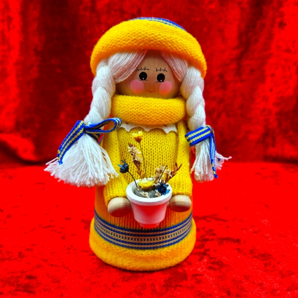 Handcrafted Yellow Doll with Braids Charming handcrafted doll SWEDEN Vintage💛